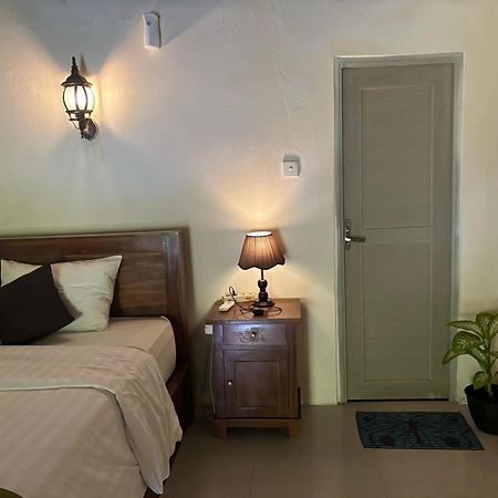 Kubu Artha Bungalow Nusa Penida Ped Kültér fotó