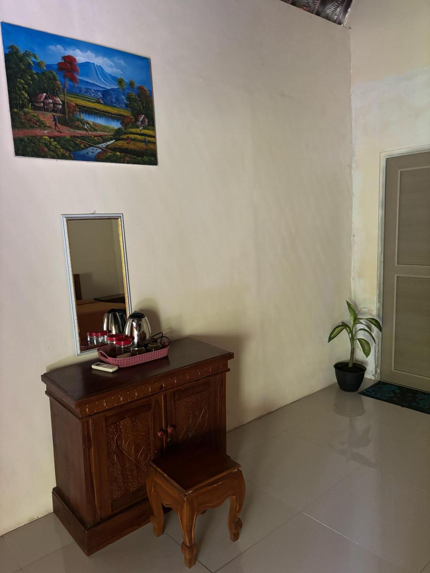 Kubu Artha Bungalow Nusa Penida Ped Kültér fotó