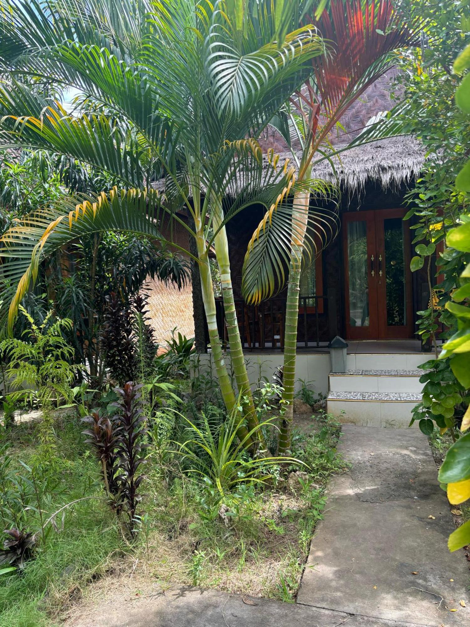 Kubu Artha Bungalow Nusa Penida Ped Kültér fotó